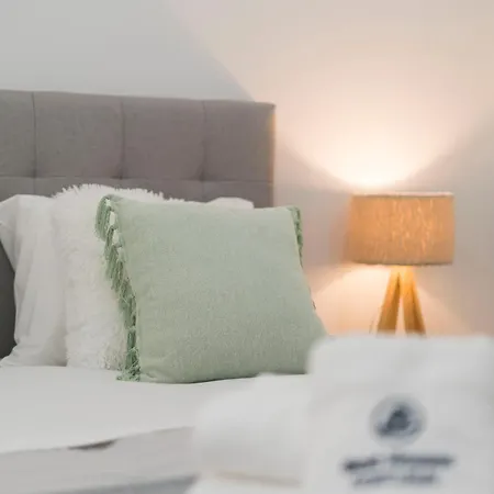 アパート 100 - Point Break 12