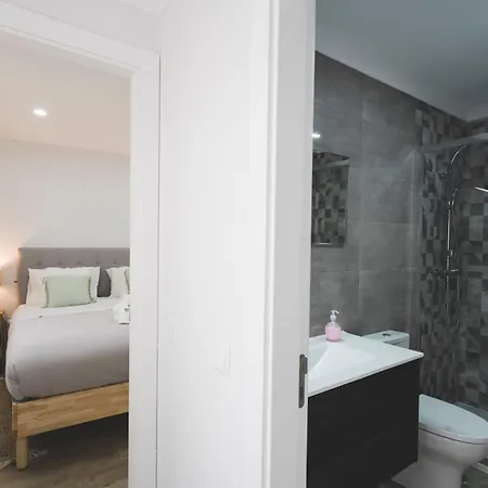 アパート 100 - Point Break 12 ペニシェ